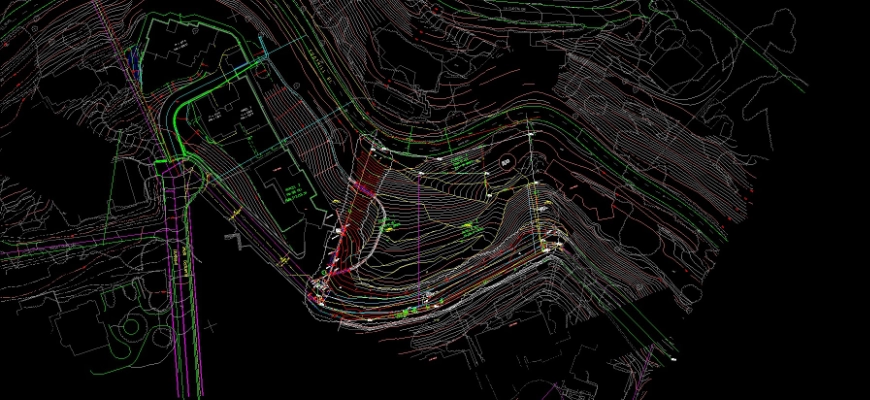Topographic survey DWG with spot levels and contours